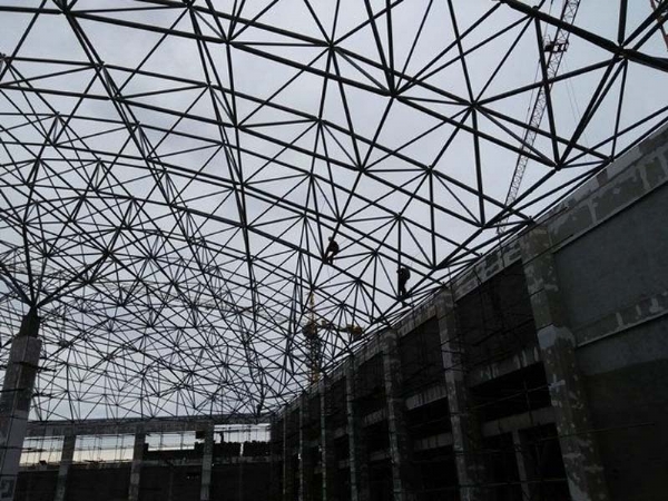 東烏旗胡寶拉格學校體育館